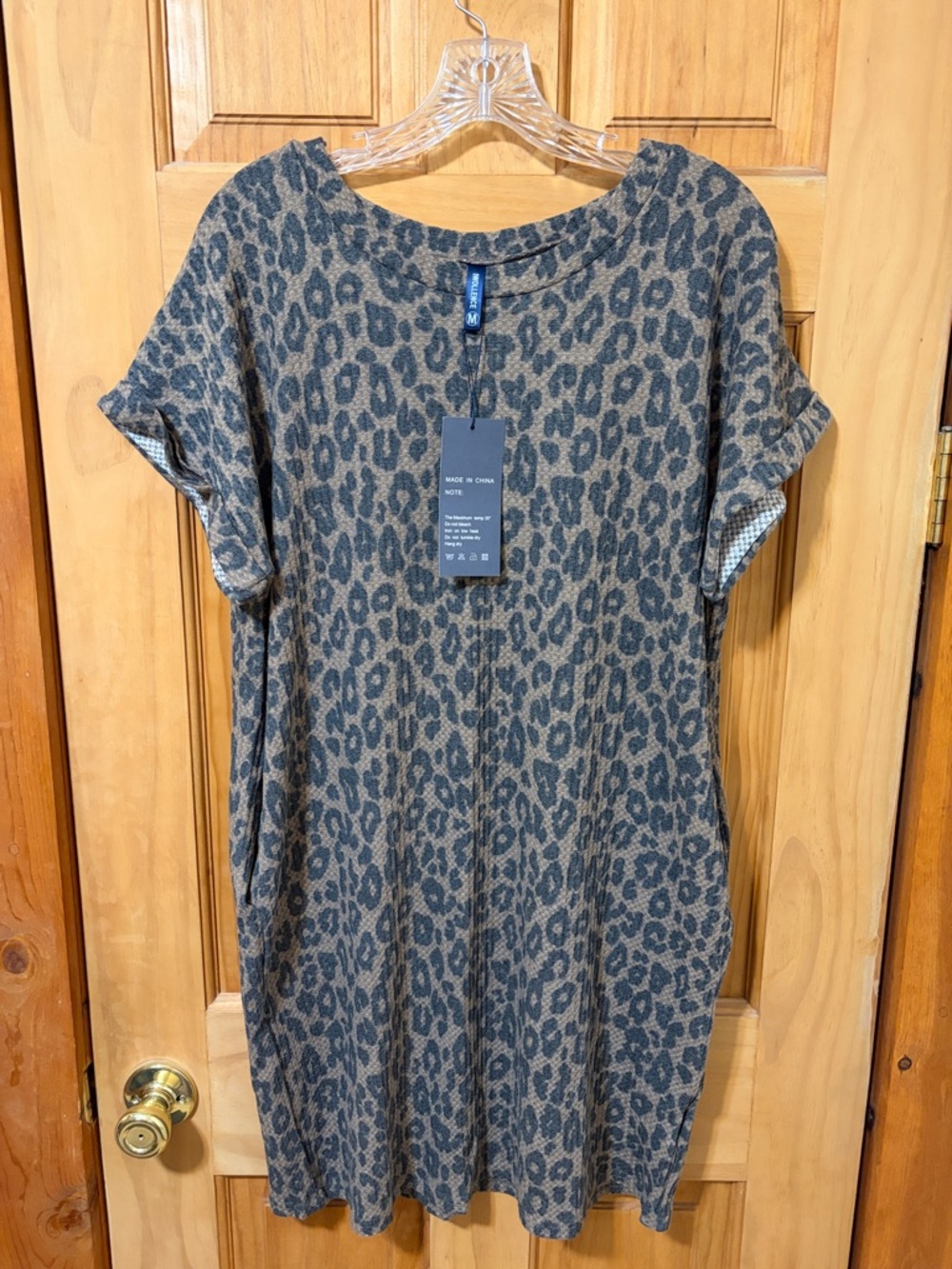 🌻5 for $30🌻 IWOLLENCE Leopard Print Short Sleeve Dress